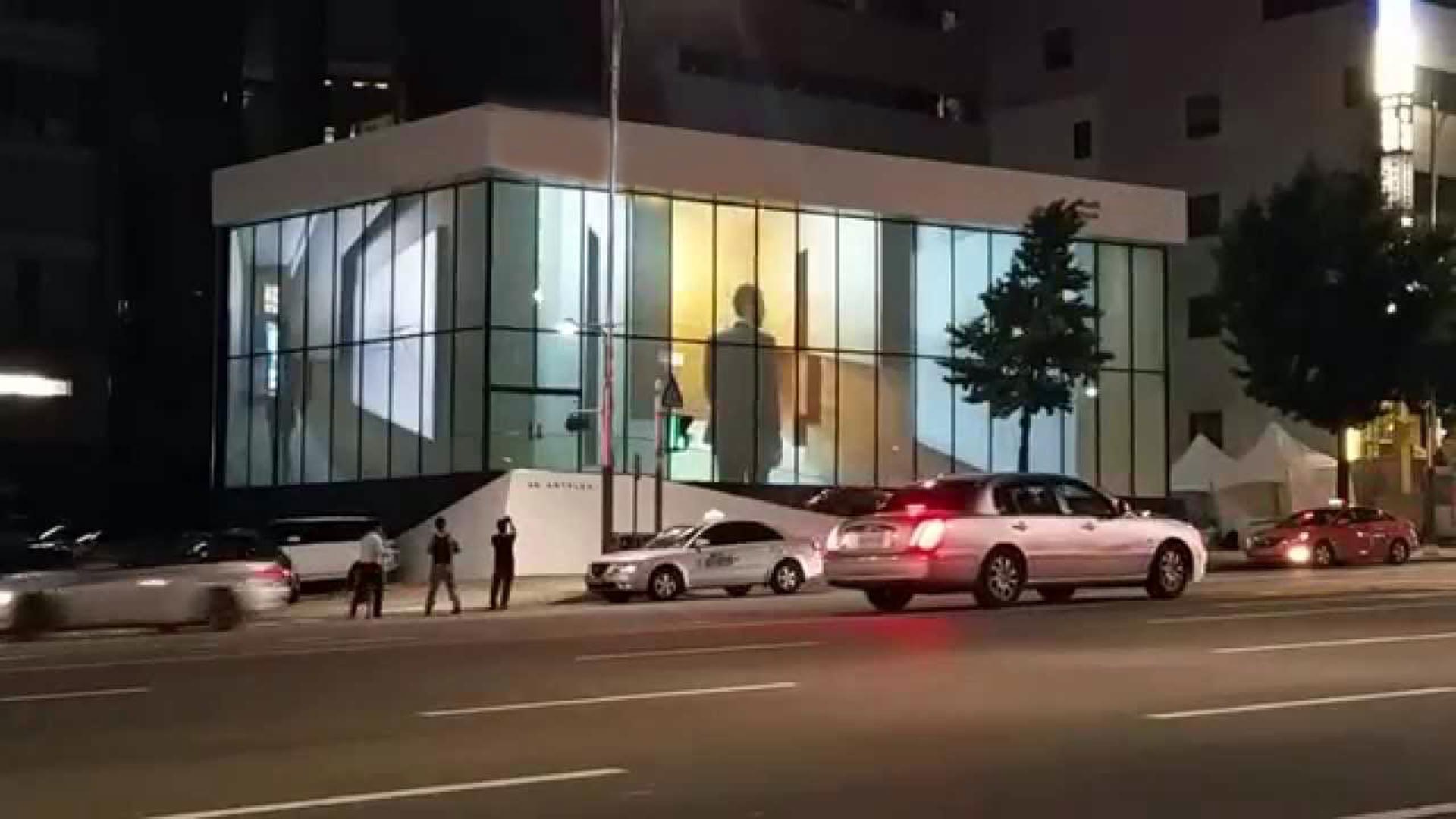 Smart staklo i projekcija